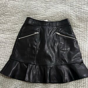 Black Leather Skirt with Zipper Details